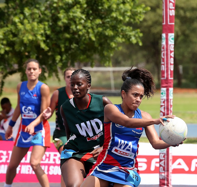 Didintle Keebine DR Kenneth Kaunda in action against Keesha van Schalkwyk of Cape Town during the semifinal of the SPAR National Netball Championships at the Zwartkloof Private Game Reserve, Bela Bela in Limpopo Province on Thursday, 10 December 2020.