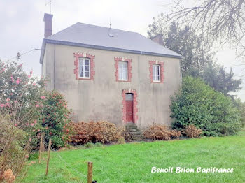 maison à Saint-Jean-du-Corail (50)