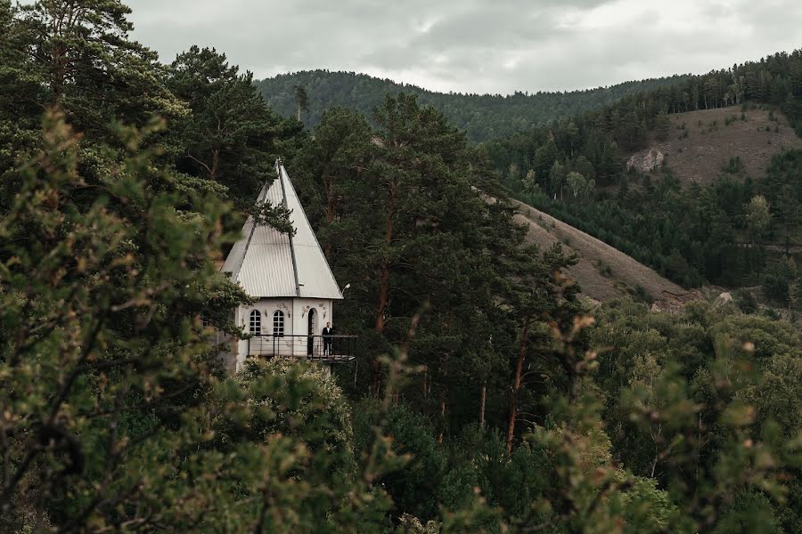 Fotógrafo de casamento Andrey Yusenkov (yusenkov). Foto de 18 de fevereiro 2023