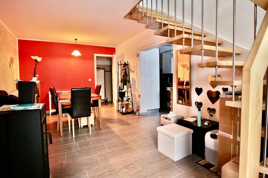 Vente maison 4 pièces 105.75 m² à Douvaine (74140), 316 000 €