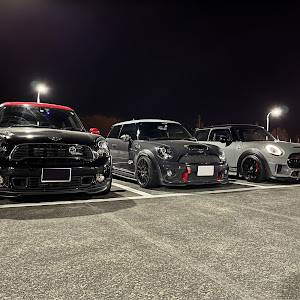 ミニ ハッチバック JCW