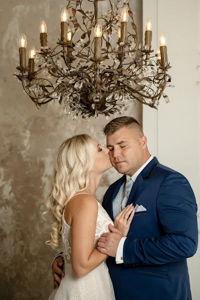 Fotografo di matrimoni Szabina Jardek (jardekszabina). Foto del 2 febbraio 2023