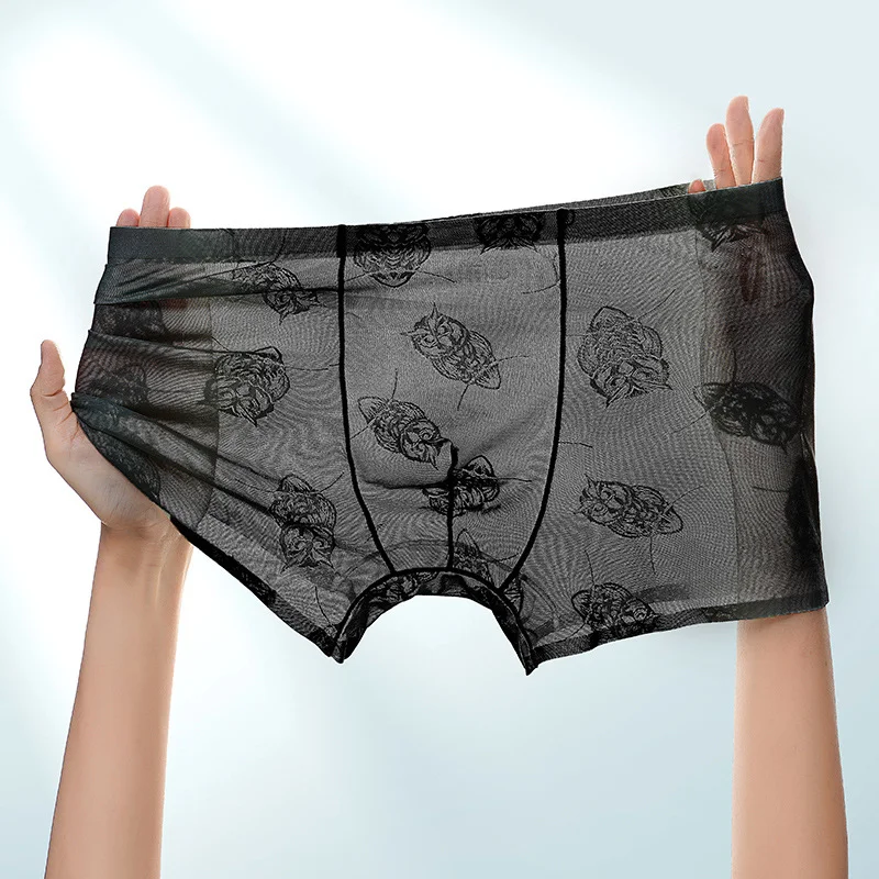 Men's Underwear Ice Silk Summer Thin Transparent Seamless New Boxers. Breathable and comfortable for hot weather, offeri