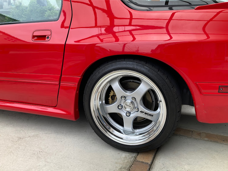 RX-7の赤FC・談山神社・東大門に関するカスタム事例の投稿画像8枚目