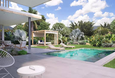 Villa with pool and garden 18