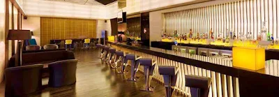 The Hangar - Bar & Lounge - Holiday Inn