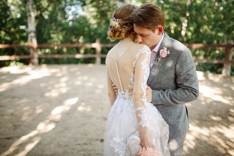 Fotografo di matrimoni Konstantin Solodyankin (baro). Foto del 15 gennaio 2018