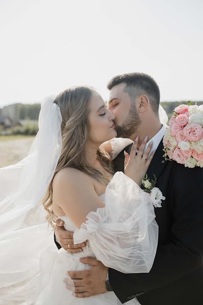 Svadobný fotograf Lena Bystryanceva (bobywed). Fotografia publikovaná 3. októbra 2022