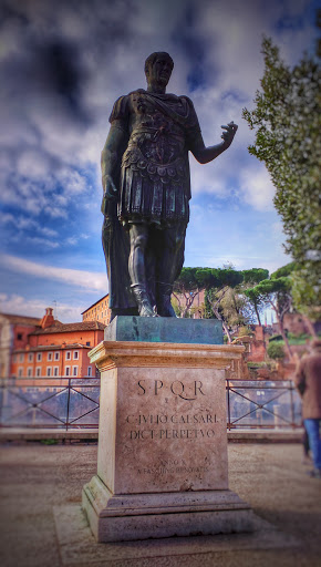 Julio Cesar (Via dei Fori Imperiali)