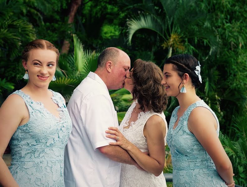 Fotografo di matrimoni Andres Barria  Davison (abarriaphoto). Foto del 19 ottobre 2019