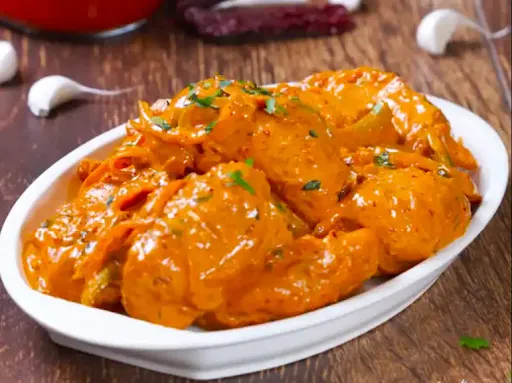 Paneer Makhni Momos (8Pcs)