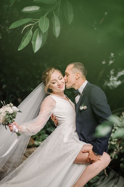 Fotografo di matrimoni Lyubov Morozova (liubov). Foto del 16 novembre 2019