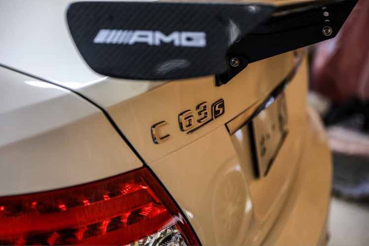 Cクラス クーペのC63・AMG・M156エンジン・スーパーチャージャー・HNT会に関するカスタム事例の投稿画像2枚目