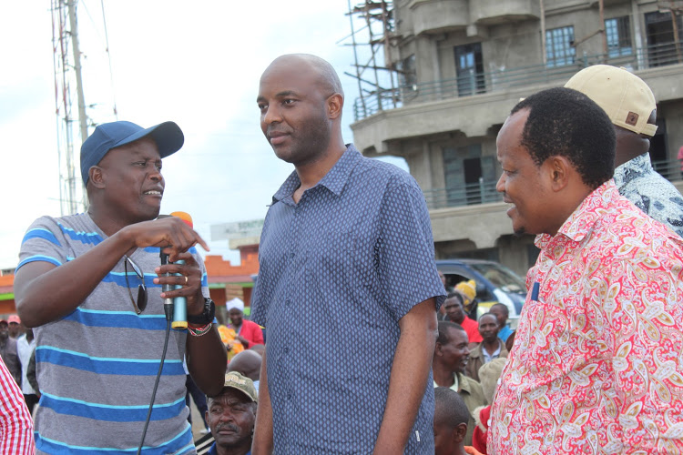 Kieni MP Kanini Kega with Murang’a Senator Irungu Kang’ata and Nyeri Town MP Ngunjiri Wambugu at Chaka market in Kieni constituency on Saturday, January 11, 2020