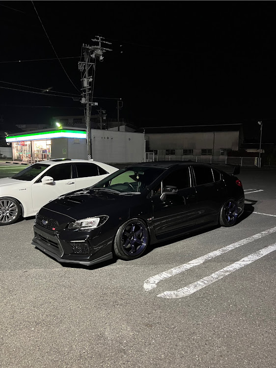 WRX STIの洗車・DIY・車高調整・ドライブに関するカスタム事例の投稿画像1枚目