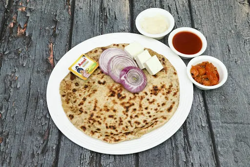 Desi Ghee Paneer Pyaz Paratha