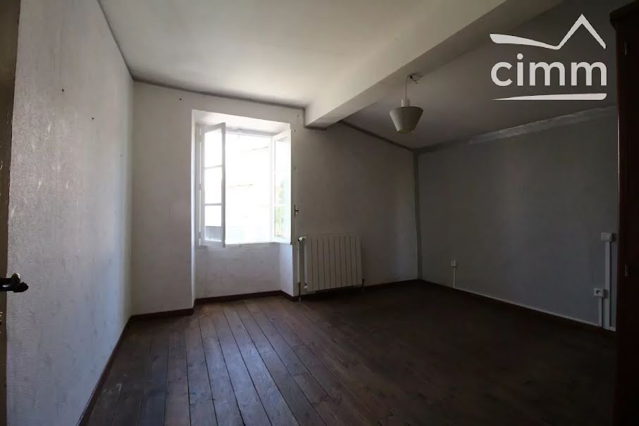 Vente maison 2 pièces 67 m² à Limoux (11300), 75 000 €