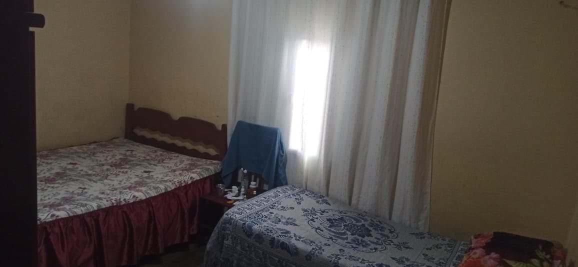 Casa à venda com 2 quartos, 300m² - Foto 5