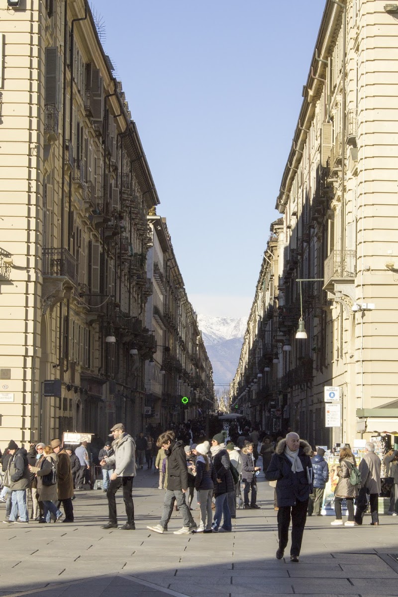 Piazza Castello di ponte