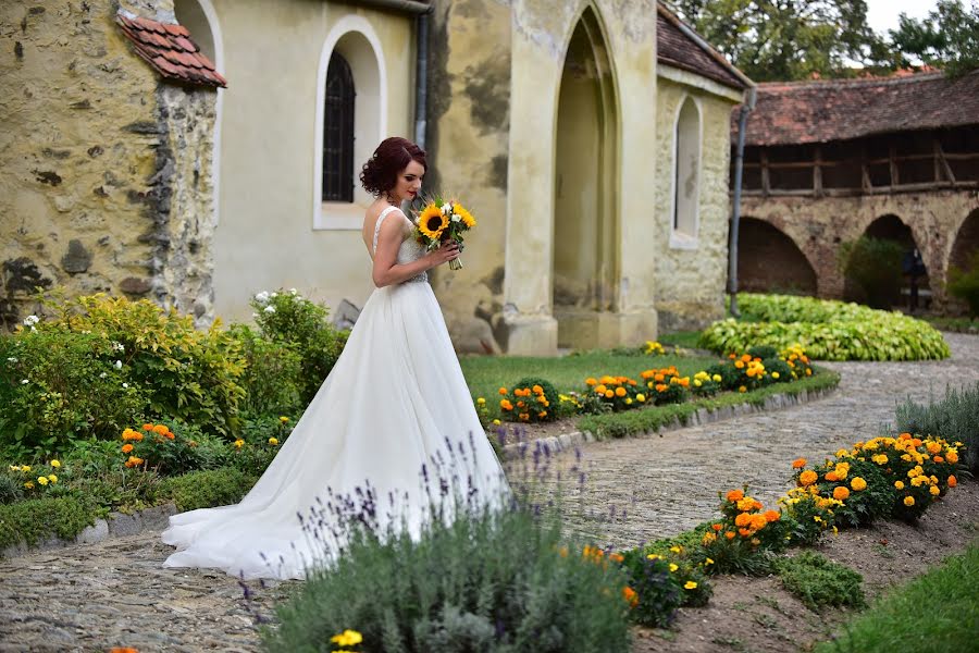 結婚式の写真家Marius Onescu (mariuso)。2017 9月6日の写真