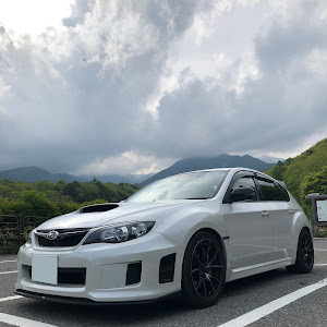 インプレッサ WRX STI GRB