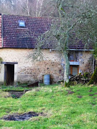 maison à Saint-Saulge (58)