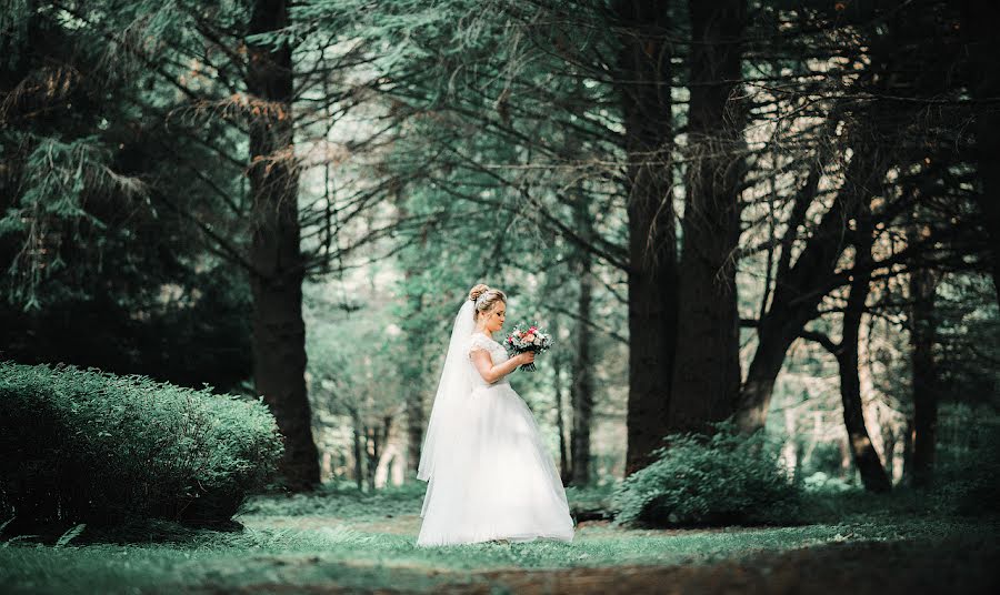 Fotógrafo de casamento Bogdan Bіc (dixi). Foto de 14 de outubro 2017