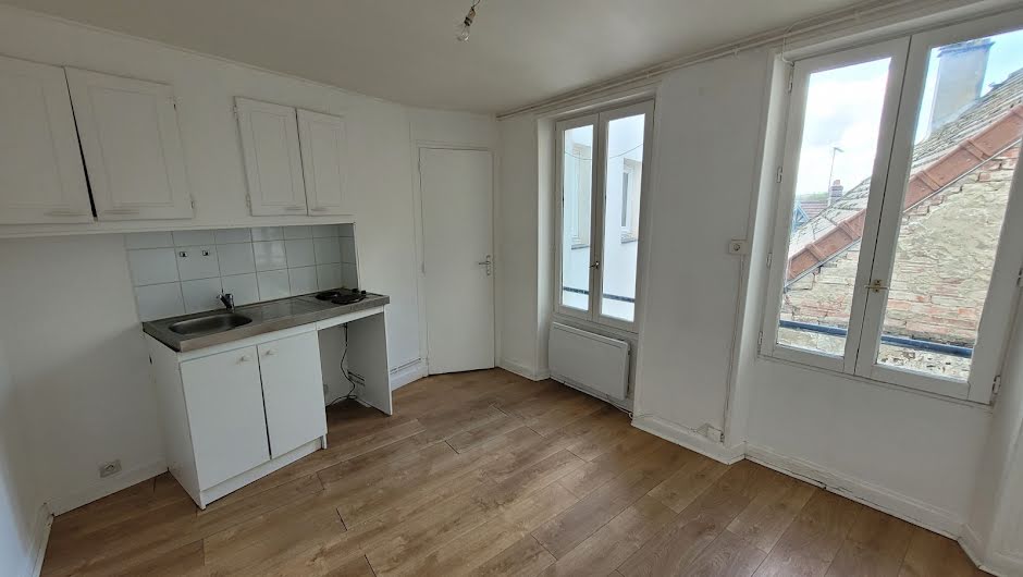 Location  appartement 1 pièce 14.31 m² à Luzarches (95270), 460 €