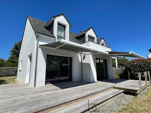 Modern house with wooden terrace - Buy this luxury house in Sarzeau, 6 rooms, 5 bedrooms