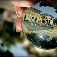 La piazza del paese di 