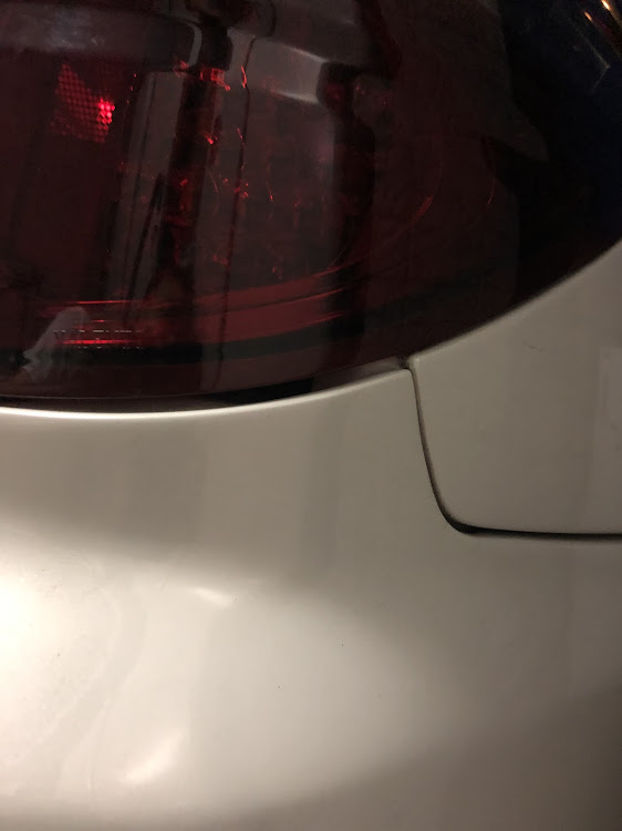 レガシィツーリングワゴンのLEDテールに関するカスタム事例の投稿画像4枚目