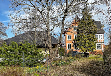 Maison avec terrasse 1