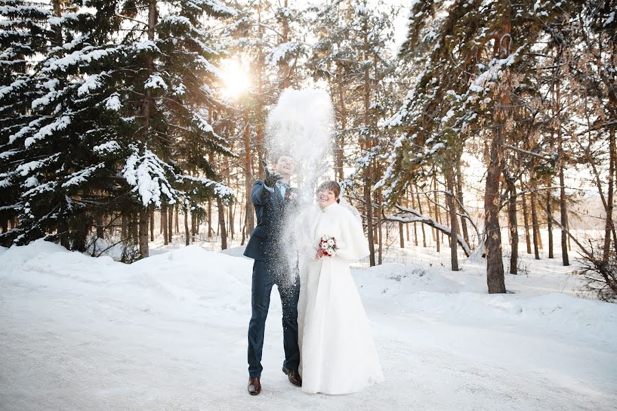 Wedding photographer Aleksandr Bobkov (bobkov). Photo of 8 April 2016