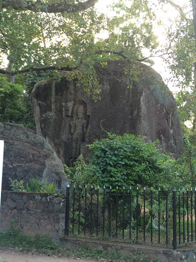 Kushtarajagala Statue.  Weligama