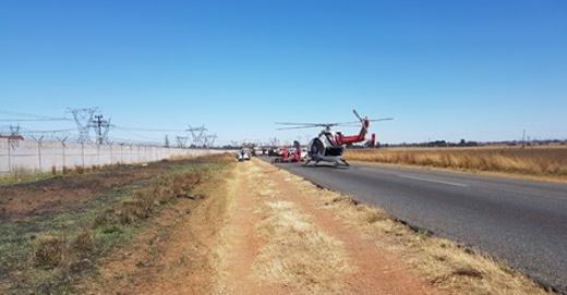 Fourteen people were left injured this afternoon when the bakkie they were travelling in rolled off the R553 in Vanderbijlpark.