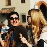 Ragazze con gelato di 