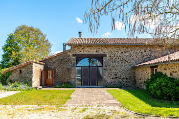 maison à Saint-Mesmin (85)