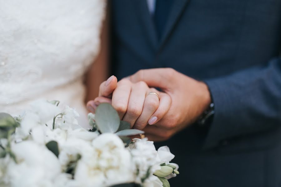 Wedding photographer Robert Ienei (memoro). Photo of 6 February 2021