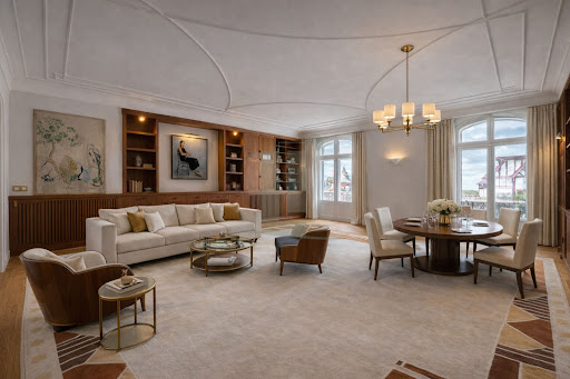Living dining room with fireplace - Luxury apartment / penthouse for sale in Biarritz, 5 rooms, 3 bedrooms
