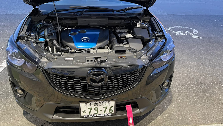 CX-5の岩手・KE系CX5・ボンネットラッピング・シグネチャーウィング塗装・ラバースプレーに関するカスタム事例の投稿画像3枚目