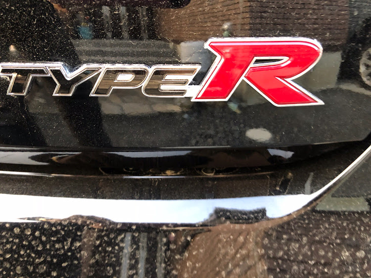 ホンダ シビれたタイプRさんが投稿したホンダ車・シビックタイプRに関するカスタム事例の投稿画像1枚目