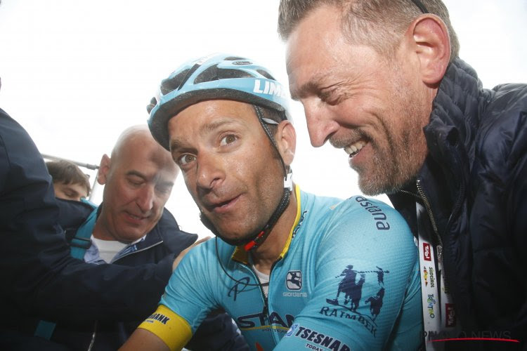 Panini zorgt ervoor dat overleden Scarponi er toch nog een beetje bij is in de Giro