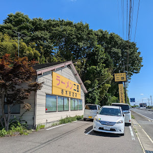 カローラスポーツ NRE210H