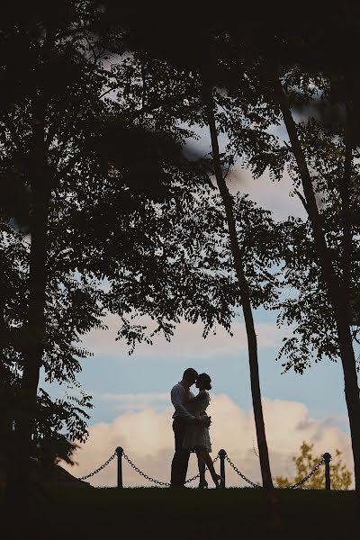 Wedding photographer Maksim Stanislavskiy (stanislavsky). Photo of 17 December 2019