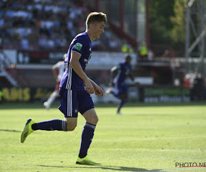 Van Binst vindt Jan Breydel ideale leerschool voor jeugd Anderlecht en heeft ook nog waarschuwing voor eentje