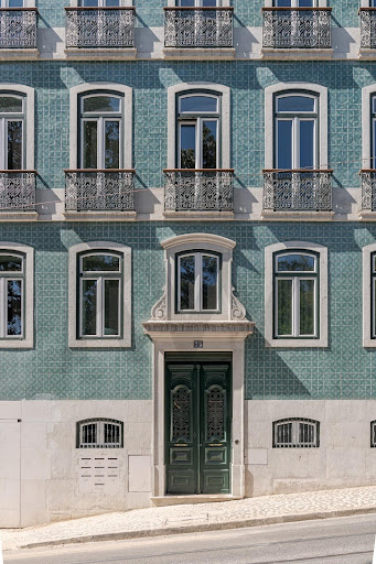 Apartment 5