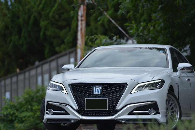 クラウンセダンの宮城県・モデリスタ・220クラウン・カールソン 1/16・ノーマル車高でカッコ良く撮るに関するカスタム事例の投稿画像1枚目