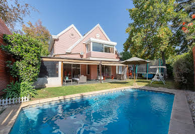 House with garden and terrace 1