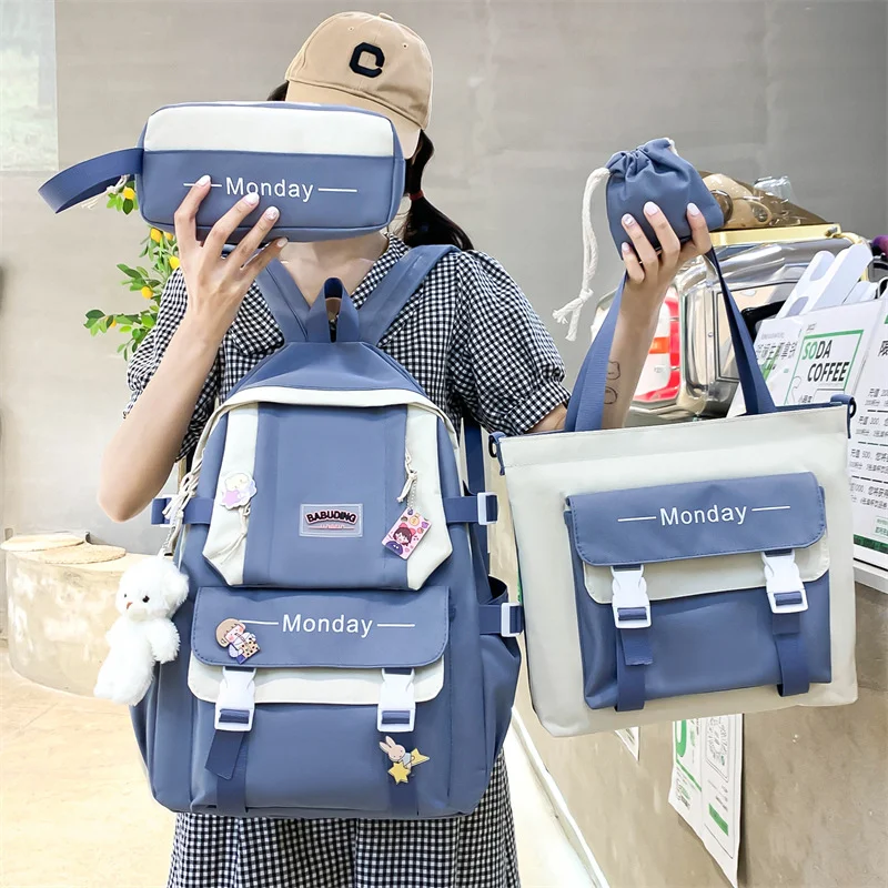 Dames schooltas canvas vierdelige set. Ideaal voor school en studie. Duurzaam, ruim en stijlvol. Perfect voor boeken en benodigdheden.
