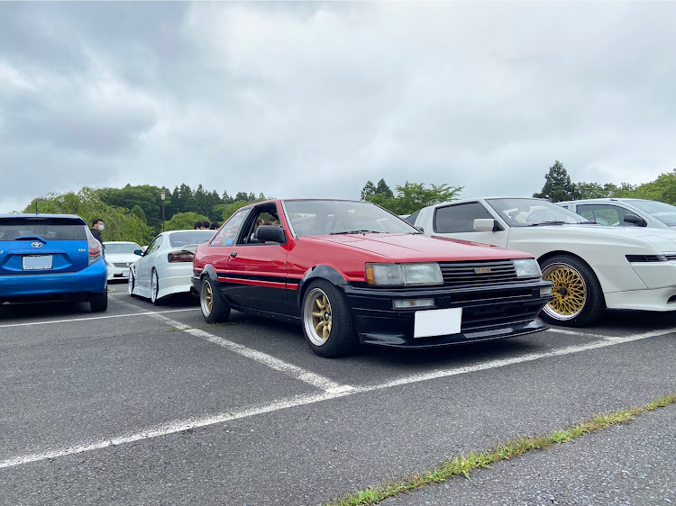 スカイラインのカーミーティングin三戸に関するカスタム事例の投稿画像2枚目